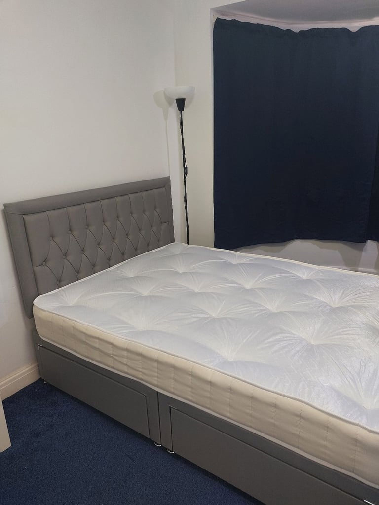 Double room to let or rent in northolt 