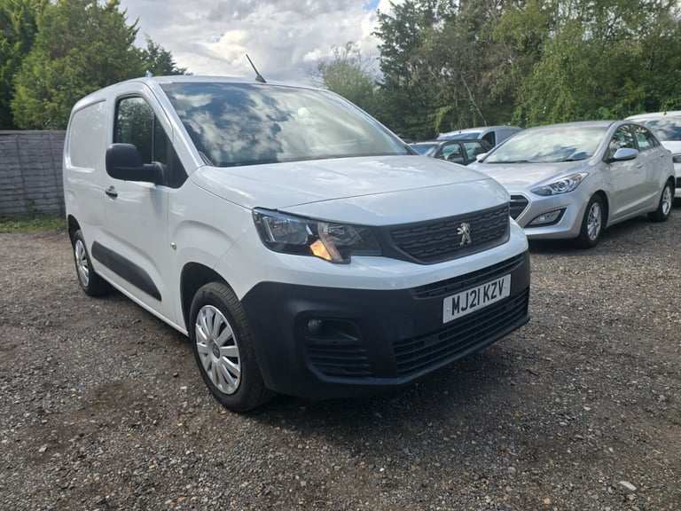 image for 2021 Peugeot Partner 1000 1.5 BlueHDi 100 Professional Van PANEL VAN Diesel Manual