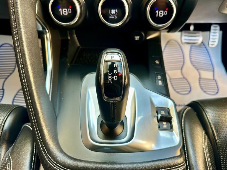  Jaguar E-Pace 2.0 D180 R-Dynamic HSE Auto AWD Euro 6 (s/s) 5dr Diesel Automatic