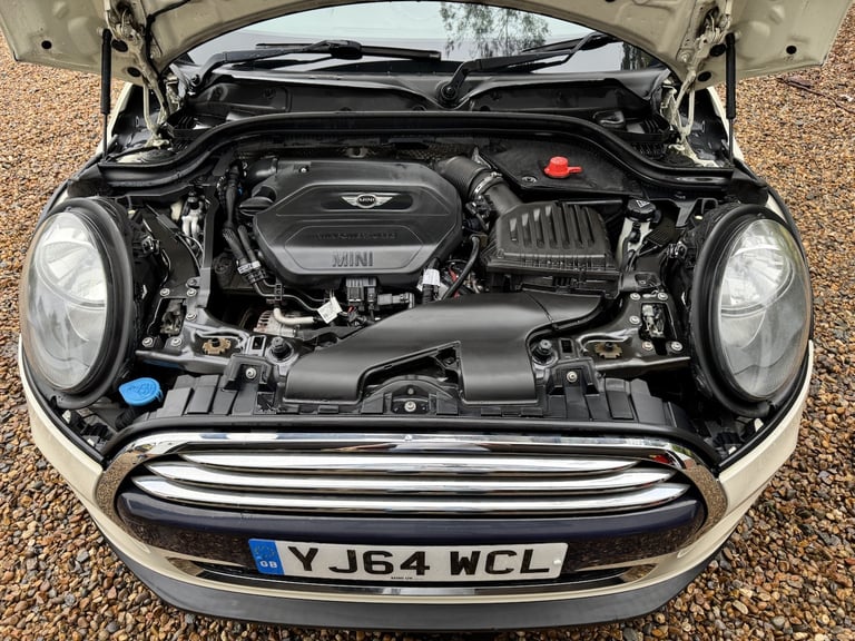 MINI HATCH 1.5 Cooper D 3-Door Hatch White Manual Diesel 2014 CHILI PACK