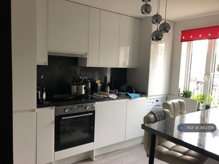 1 bedroom in Longridge Way, Weston-Super-Mare, BS24 (#2652739)