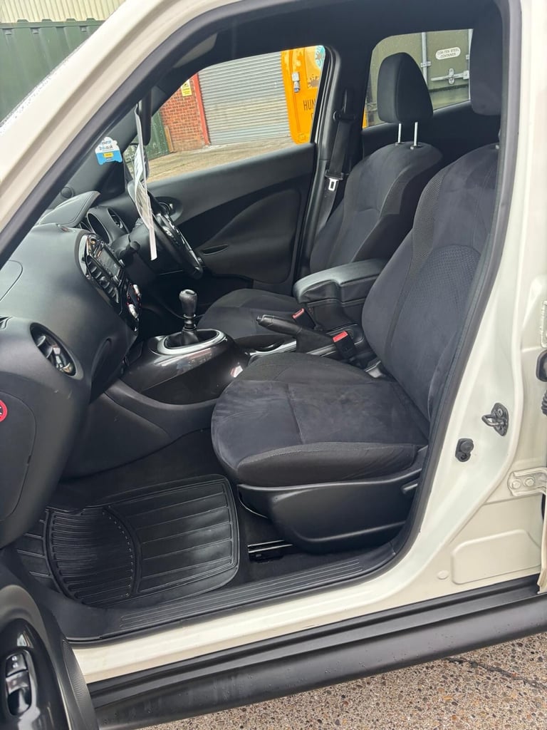 2016 Nissan Juke 1.5 dCi N-Connecta 5dr HATCHBACK Diesel Manual