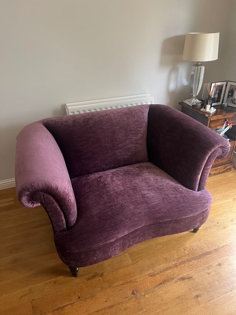 image for Parker Knoll Snuggle chair