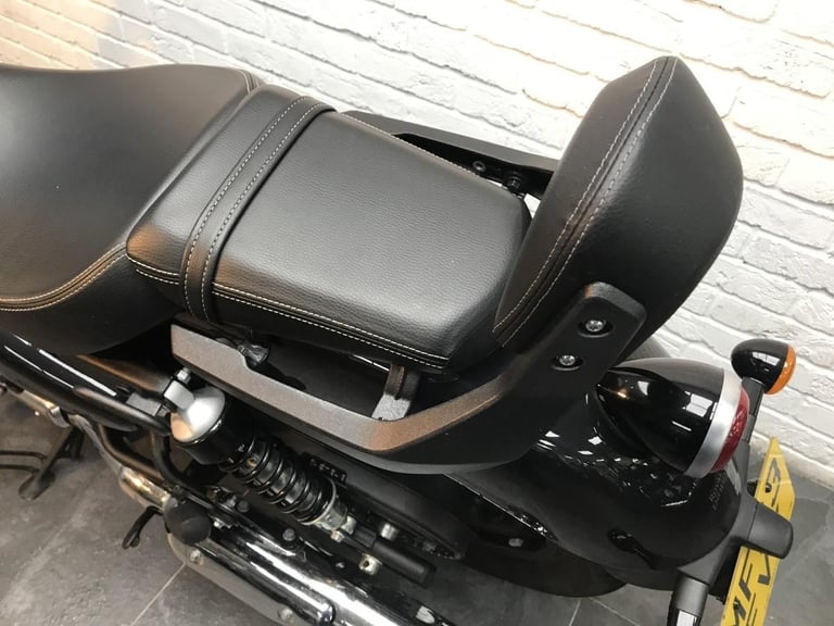 ROYAL ENFIELD SUPER METEOR 650 ASTRAL E5, 2023/23, 2929 MILES IN BLACK