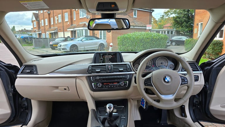 2013 Bmw 3 Series 320I Modern Manual Petrol Saloon Ulez Free 