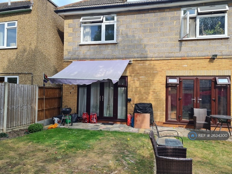 image for 1 bedroom in Willow Street, Romford, RM7 (#2634300)