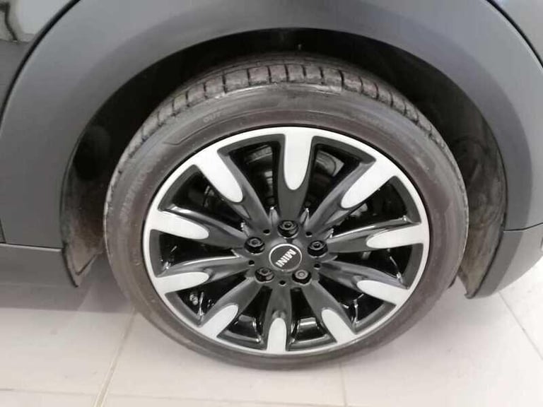 2021 MINI Hatch 1.5 Cooper Exclusive Hatchback 3dr HATCHBACK Petrol Automatic