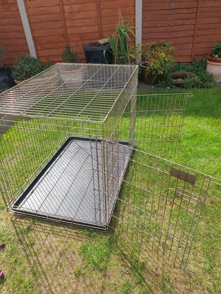 XL dog crate