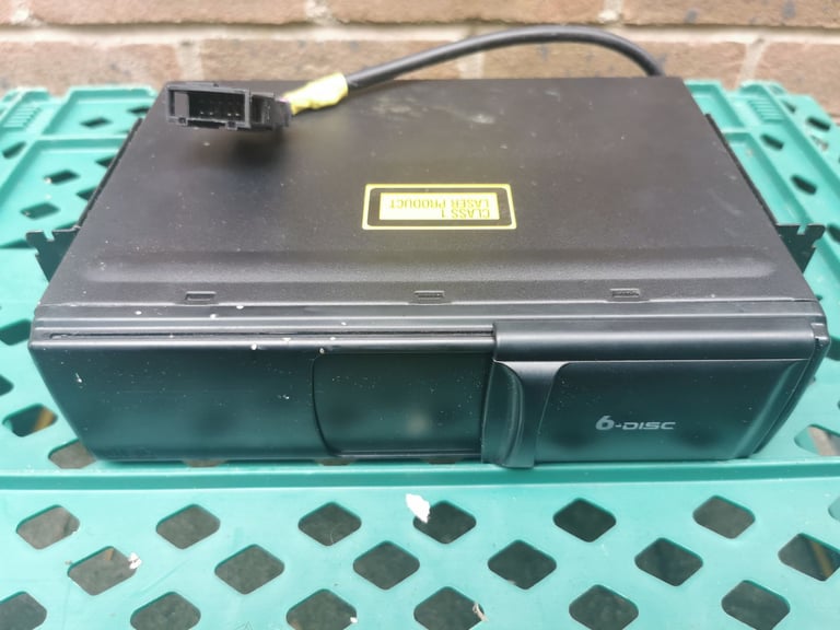 Cd changer 6 disc 
