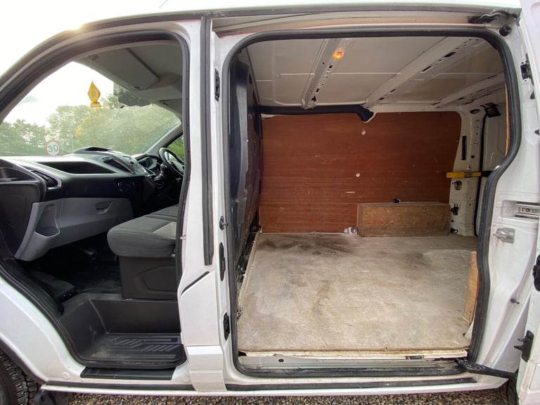 2017 Ford Transit Custom 2.0 TDCi 270 L1 H1 5dr PANEL VAN Diesel Manual