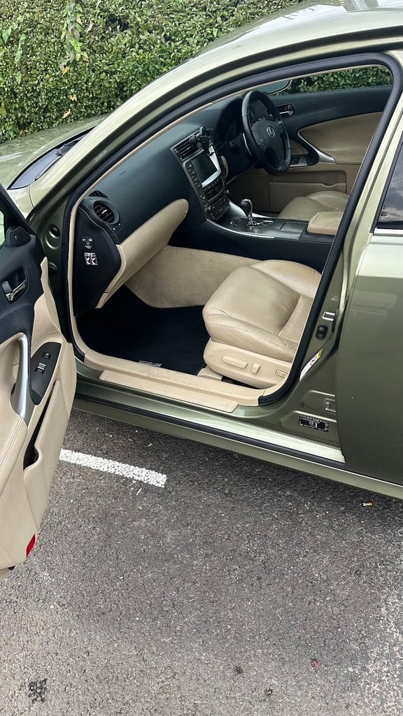 Lexus, IS, Saloon, 2006, Semi-Auto, 2449 (cc), 4 doors