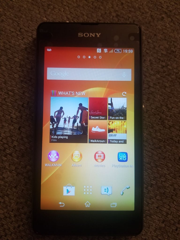 image for Black sony mobile with charger