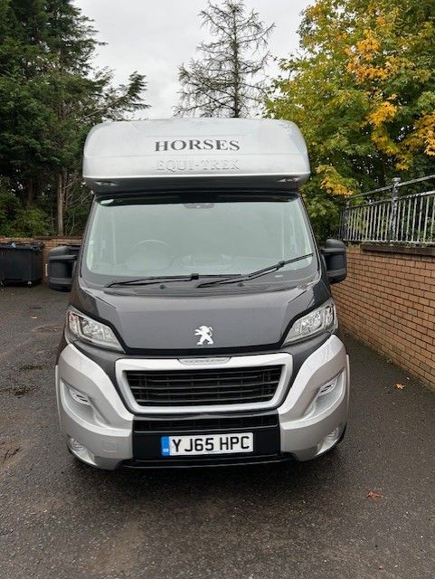 2016 12000 MILES PEUGEOT EQUITREK VICTORY EXCEL HORSEBOX 4500 KG 
