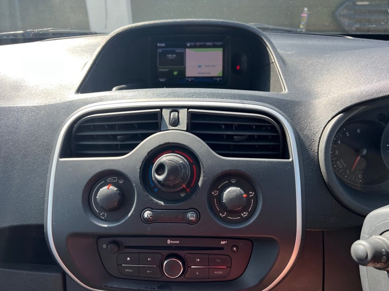 2017 RENAULT KANGOO MAXI ENERGY DCI 110 BUSINESS+ EURO 6 LWB ULEZ AC SAT NAV