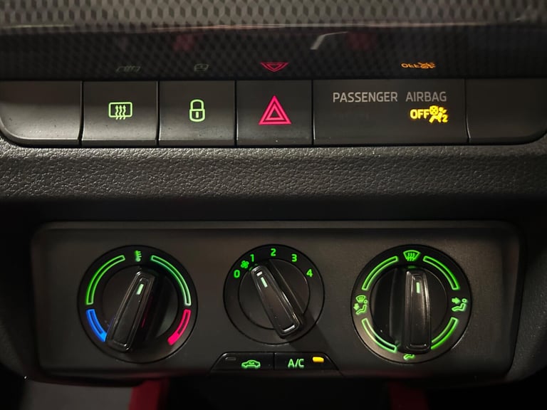 2017 Skoda Fabia 1.2 TSI Monte Carlo Euro 6 (s/s) 5dr HATCHBACK Petrol Manual