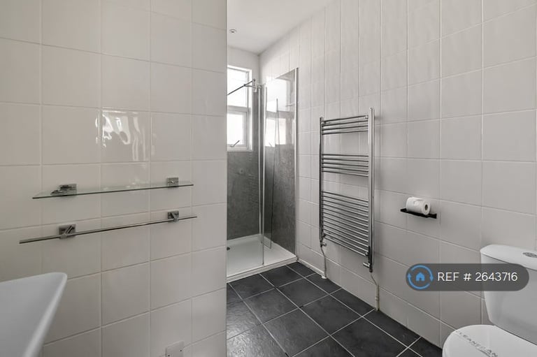 1 bedroom in Welbeck Avenue, Plymouth, PL4 (#2643716)