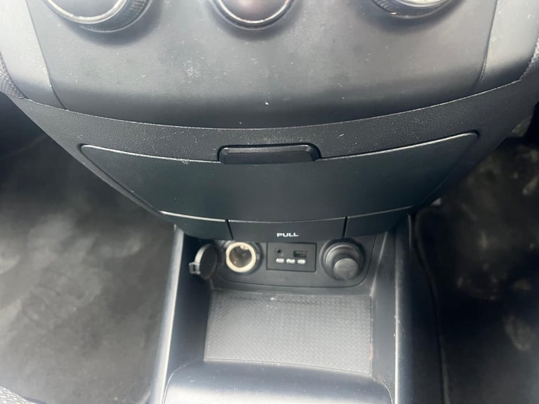 2011 Hyundai i30 1.6 CRDi Comfort 5dr HATCHBACK DIESEL Manual