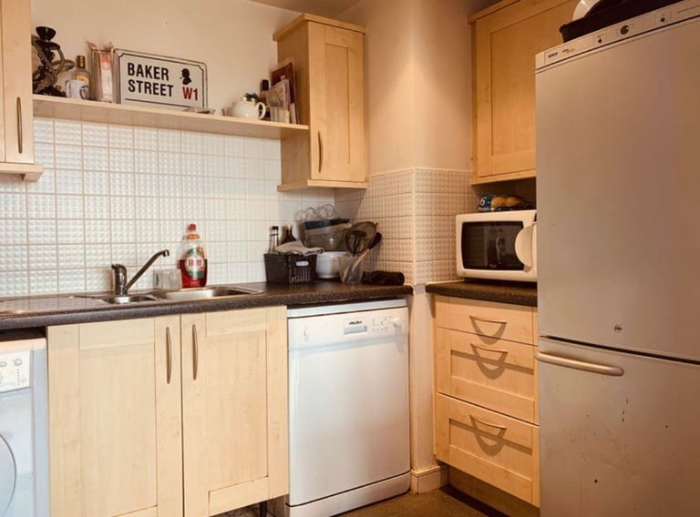 Central Liverpool 2 bed flat