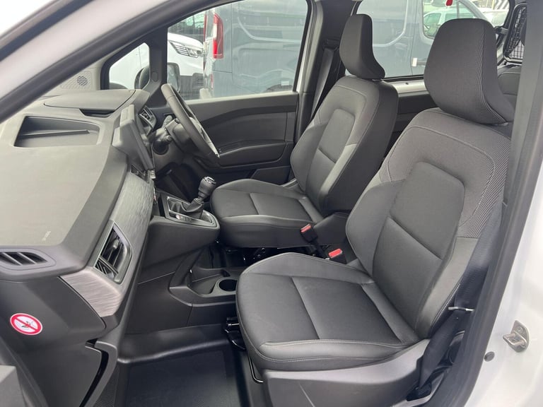 2025 Renault Kangoo LL21 Blue dCi 95 advance crew van MY24 WINDOW VAN Diesel Manual