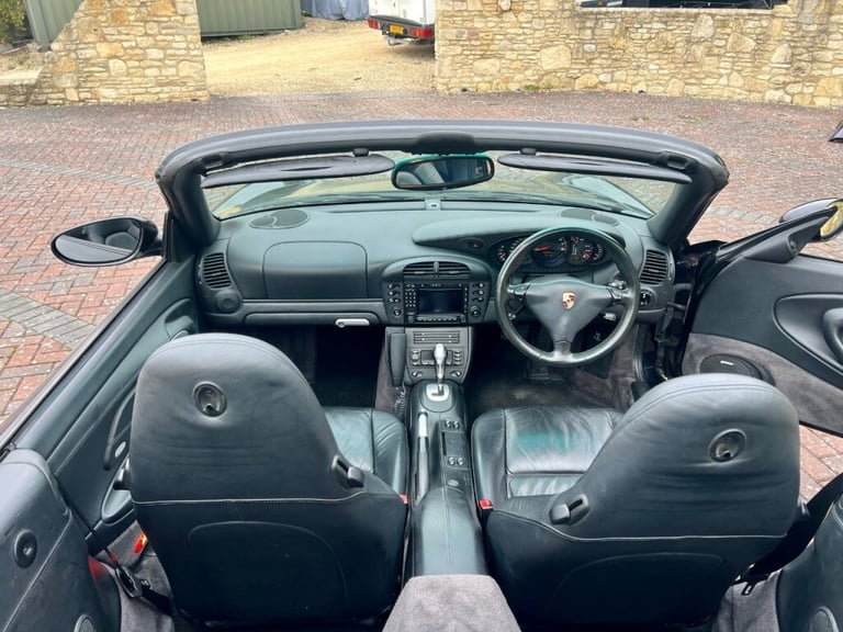 Porsche 911 2dr Tiptronic S Petrol