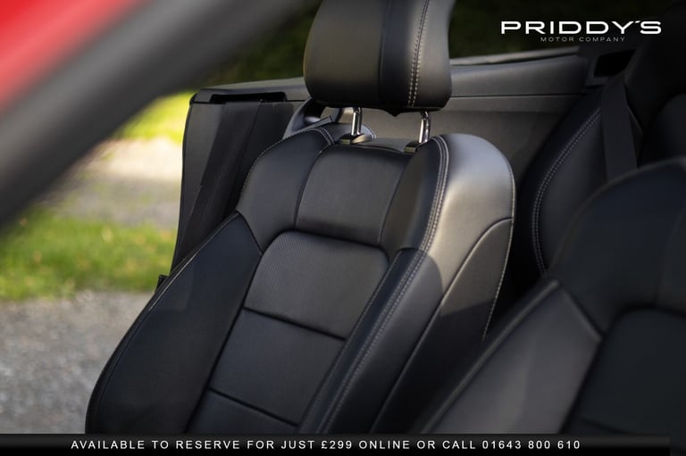 FORD MUSTANG 5.0 V8 GT - 5.0 V8 GT - Roof down, V8 roaring, country roads. It