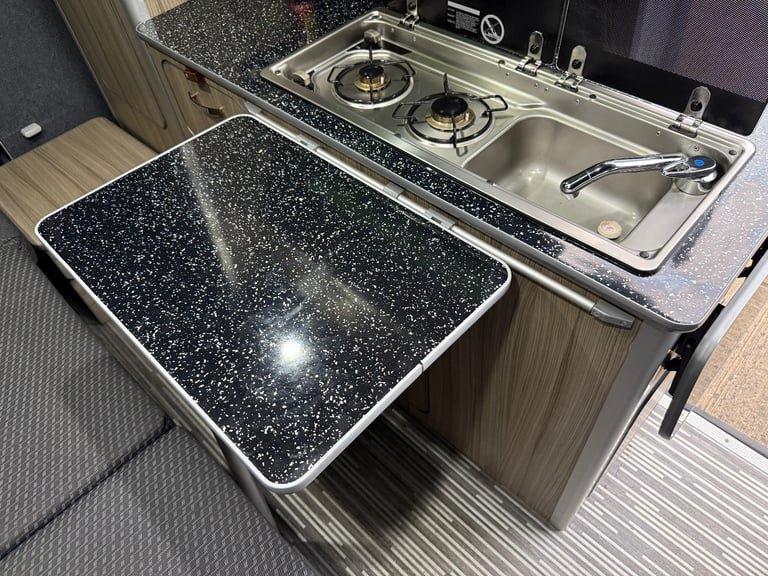 2014 64reg Citroen Dispatch 2.0HDi Camper Van 2 Berth - Pro Conversion