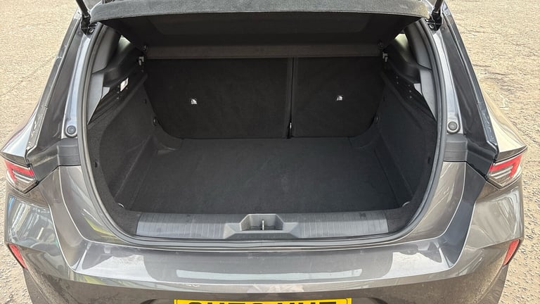 2022 Vauxhall Astra 1.2 Turbo Design 5dr HATCHBACK PETROL Manual