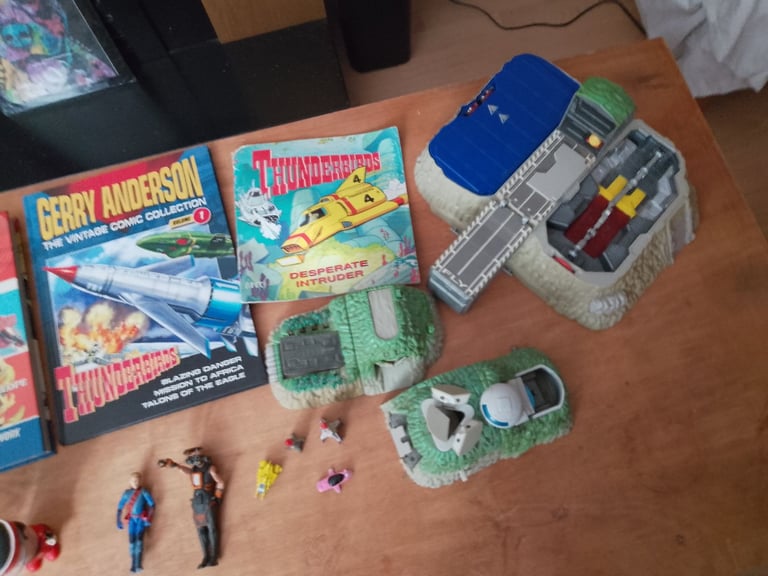 Gerry Sanderson toys
