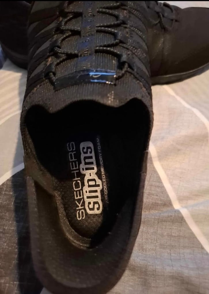 image for Sketchers slip ins 