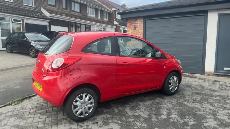 Ford, KA, Hatchback, 2013, Manual, 1242 (cc), 3 doors
