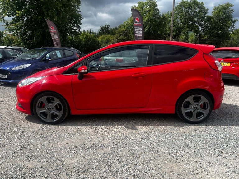 2017 Ford Fiesta 1.6T EcoBoost ST-3 Hatchback 3dr Petrol Manual Euro 6 (182 ps) HATCHBACK Petrol ...