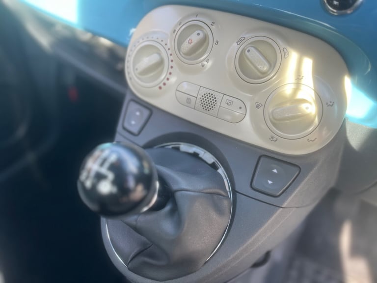 2011 Fiat 500 0.9 TwinAir Lounge 3dr HATCHBACK Petrol Manual