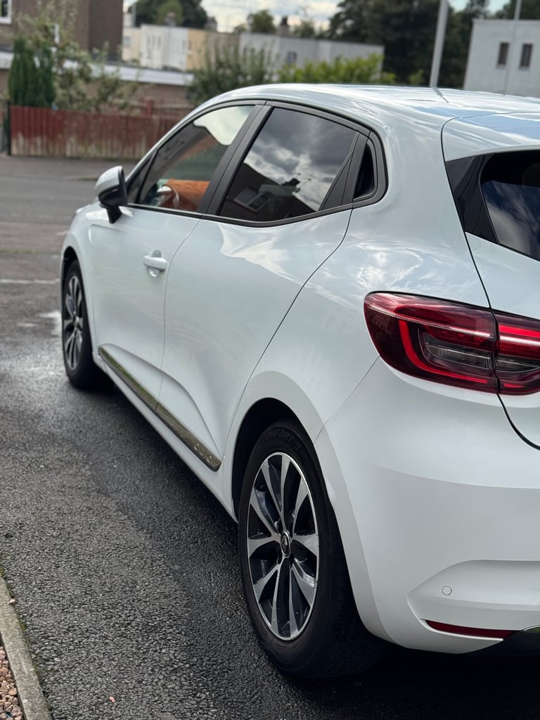 Renault, CLIO, Hatchback, 2020, Manual, 1461 (cc), 5 doors