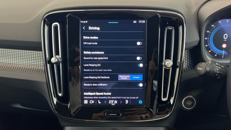 2024 Volvo XC40 Plus, B4 Mild hybrid, Petrol, Dark Estate Petrol Automatic