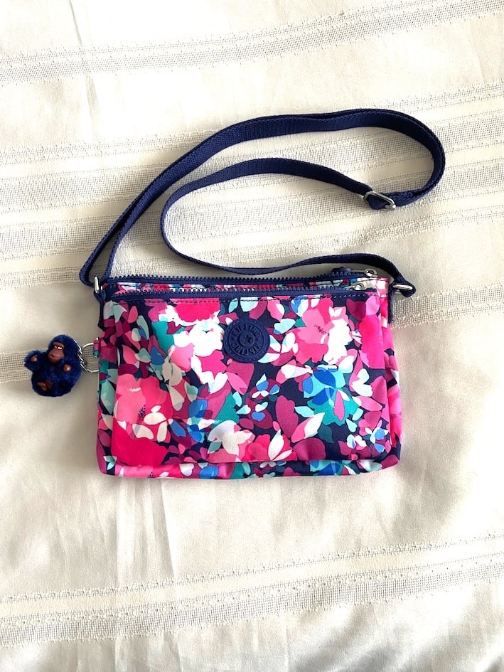New unused Kipling Bag with Hallie monkey