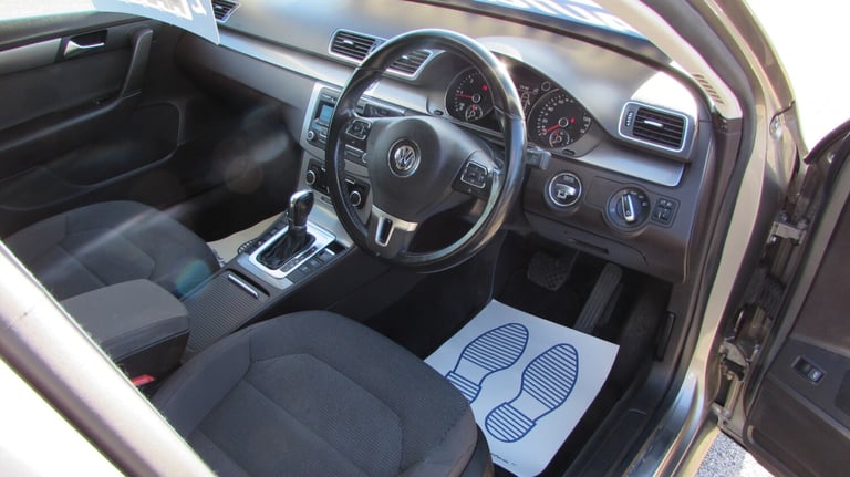 2013 Volkswagen Passat 2.0 TDI Bluemotion Tech SE 4dr DSG SALOON Diesel Automatic