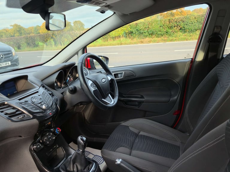 2016 Ford Fiesta 1.2 Fiesta Zetec 5dr Hatchback Petrol Manual