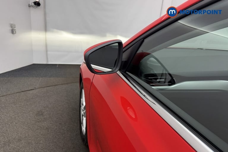 2020 Ford Focus 1.0 EcoBoost 100 Zetec 5dr Hatchback Petrol Manual