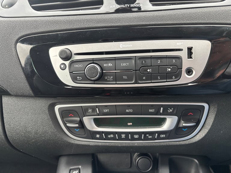 Renault, SCENIC, MPV, 2012, Semi-Auto, 1461 (cc), 5 doors
