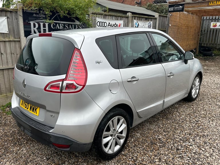 2010 Renault Scenic 1.5 dCi I-Music Euro 4 5dr MPV Diesel Manual