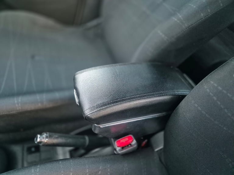Toyota, YARIS, Hatchback, 2008, Semi-Auto, 1296 (cc), 5 doors