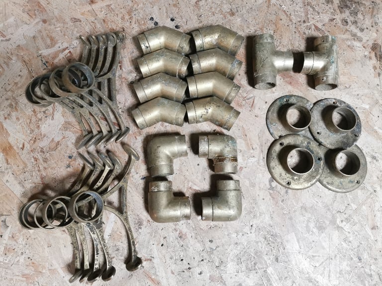 image for Solid brass pub\bar footrest tube connectors