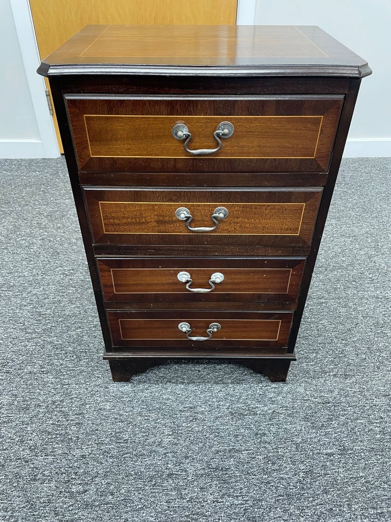 Mahogany Bedside Table 