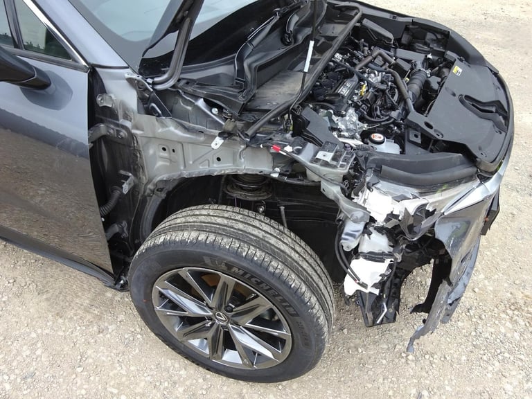 2025 25 REG LEXUS LBX TAKUMI CVT HYBRID AUTO DAMAGED REPAIRABLE SALVAGE
