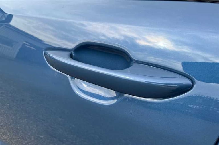 2025 Hyundai i10 1.0 Advance Hatchback 5dr Petrol Auto Euro 6 (s/s) (63 ps) Hatchback Petrol Auto...