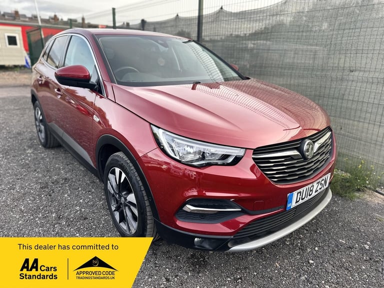 image for 2018 Vauxhall Grandland X 1.2 Turbo Sport Nav Euro 6 (s/s) 5dr HATCHBACK Petrol Manual