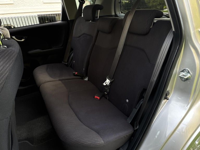 2013 Honda Jazz 1.4 i-VTEC ES Plus Hatchback 5dr Petrol CVT Euro 5 (99 ps) Hatchback Petrol Autom...