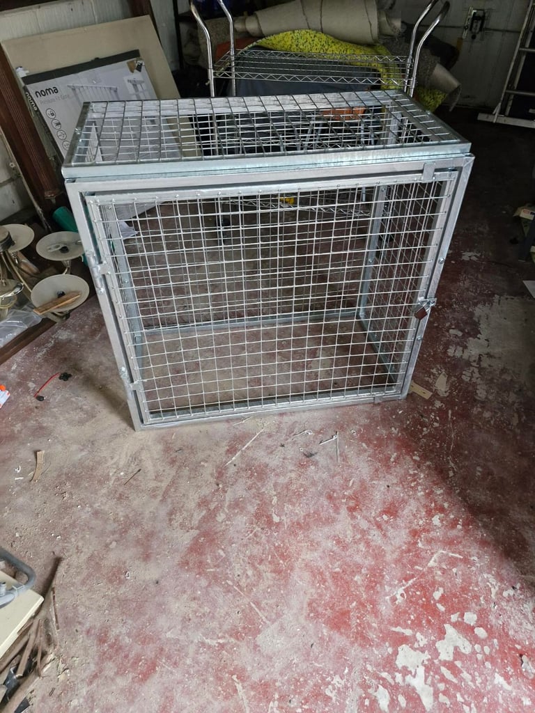 Gas Bottle Storage Cage