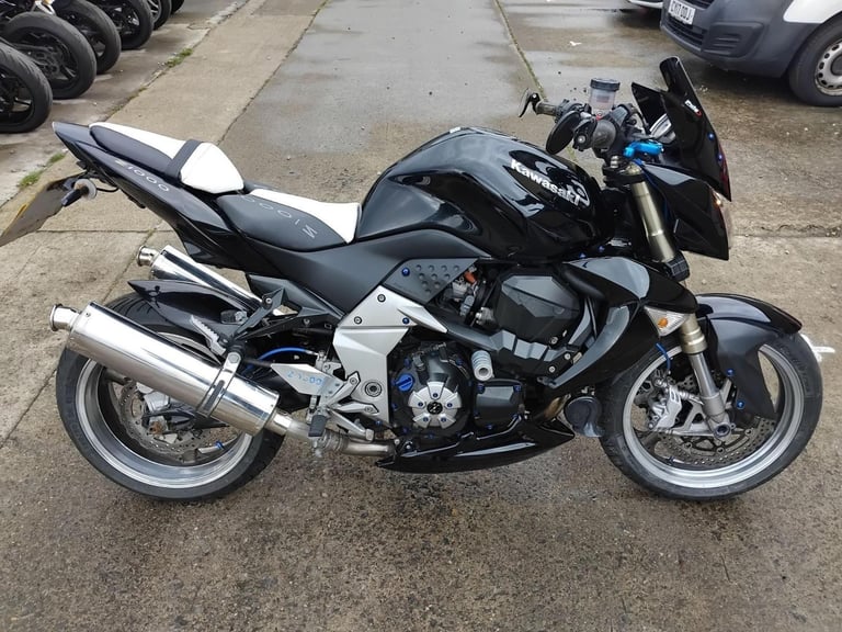 image for 2008 08 KAWASAKI ZR 1000 B7F Z1000 Z NEW MOT CLEAN BLACK NAKED MUSCLE ZR1000