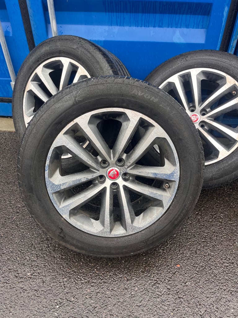 image for Jaguar alloy wheels 19inc ford! Volvo! 5 x 108